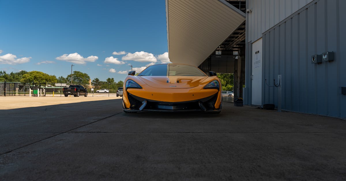 Analyzing Rental Trends Throughout the Year in Chania